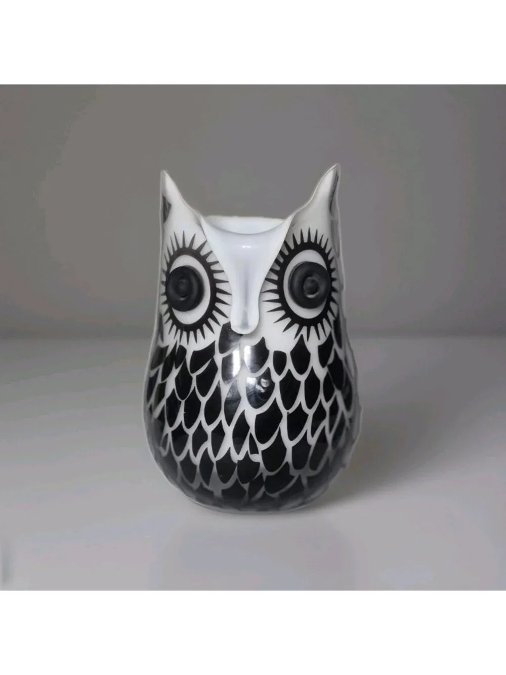 Murano Style Black White Owl Art Glass Vase Cased Glass Big Eye Design